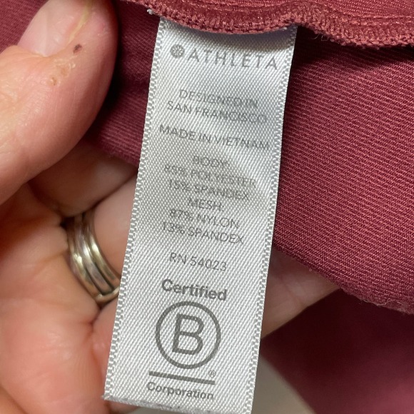 Athleta Cropped Racerback Flowy Tank With Mesh Insets - Picture 9 of 9